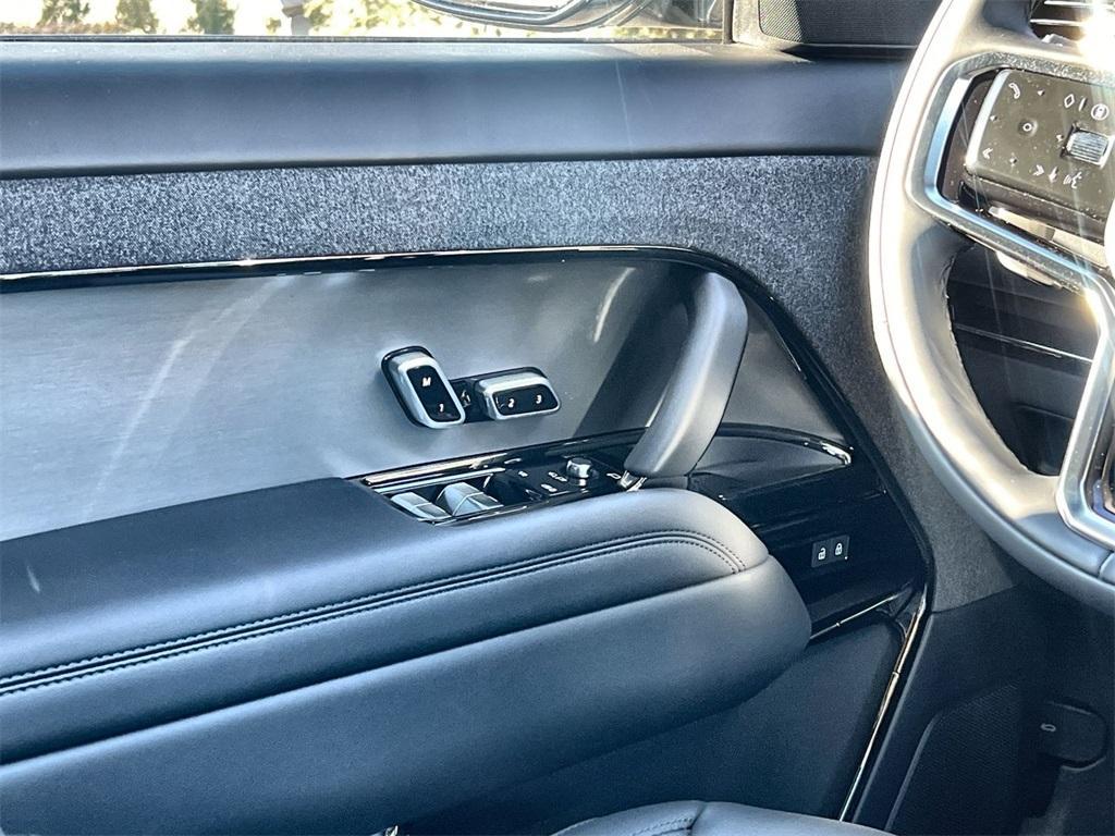 used 2025 Land Rover Range Rover Sport car, priced at $77,991