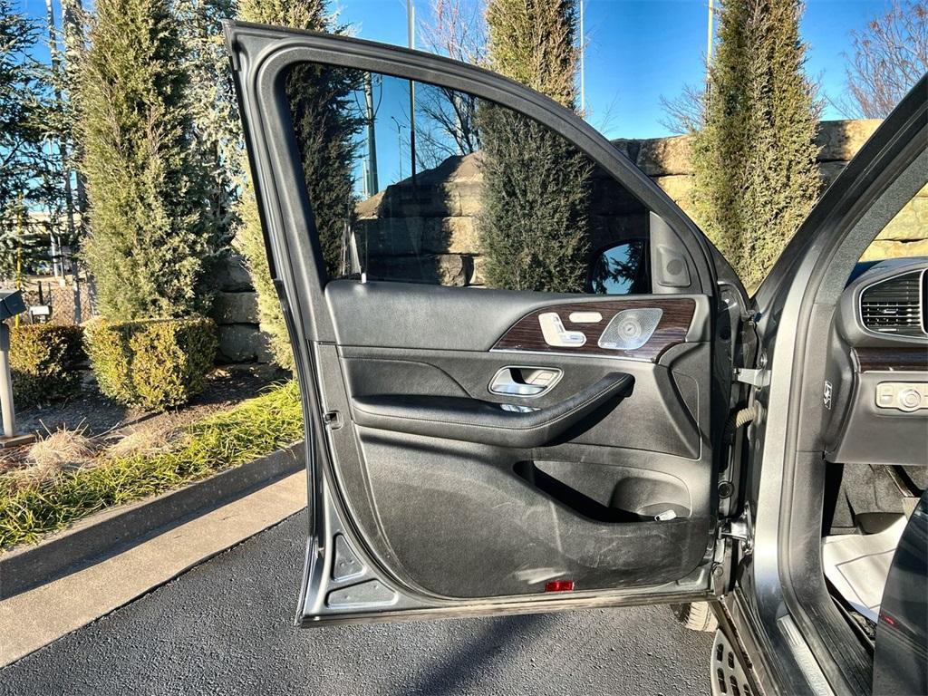 used 2020 Mercedes-Benz GLE 350 car, priced at $30,991