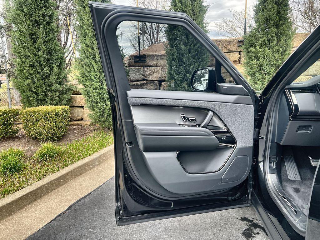 new 2026 Land Rover Range Rover Sport car, priced at $98,059