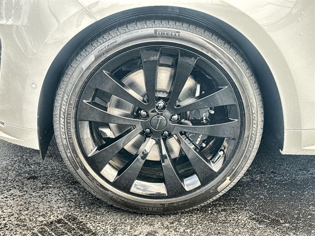 new 2026 Land Rover Range Rover Sport car, priced at $117,025