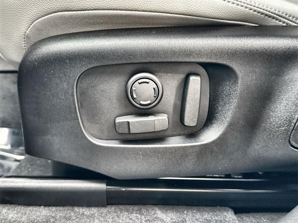 used 2026 Land Rover Range Rover Velar car, priced at $55,991