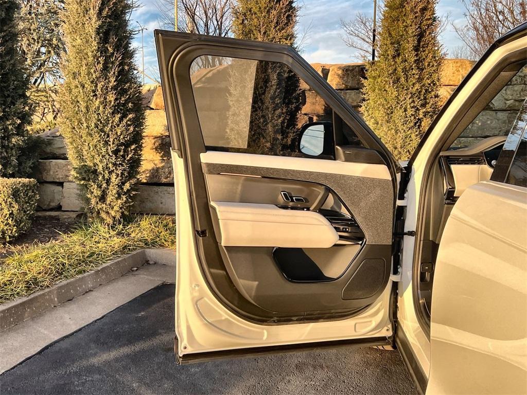 new 2026 Land Rover Range Rover Sport car, priced at $88,635