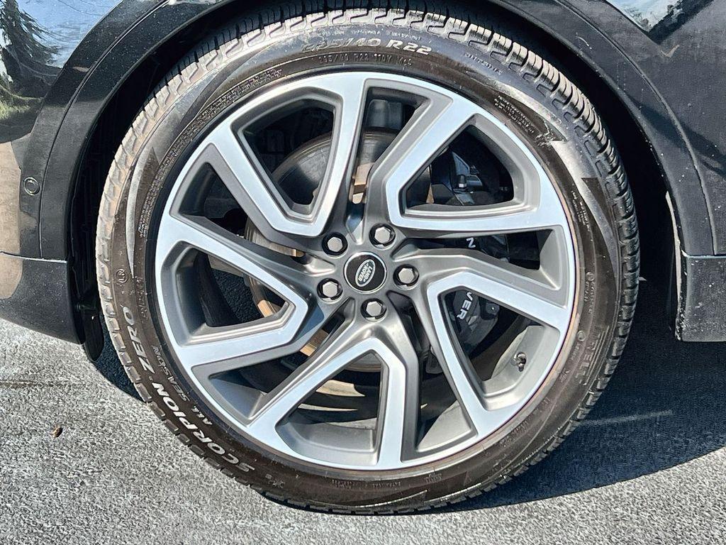 used 2025 Land Rover Discovery car, priced at $63,210