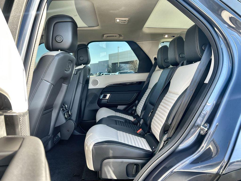 used 2025 Land Rover Discovery car, priced at $54,210