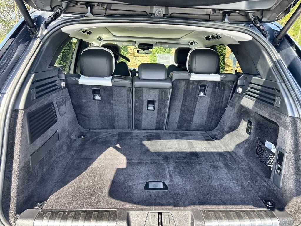 used 2025 Land Rover Range Rover Sport car, priced at $95,290
