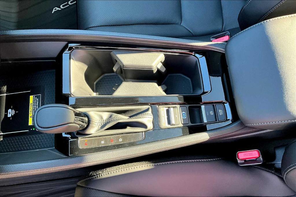 new 2025 Honda Accord Hybrid car, priced at $36,575