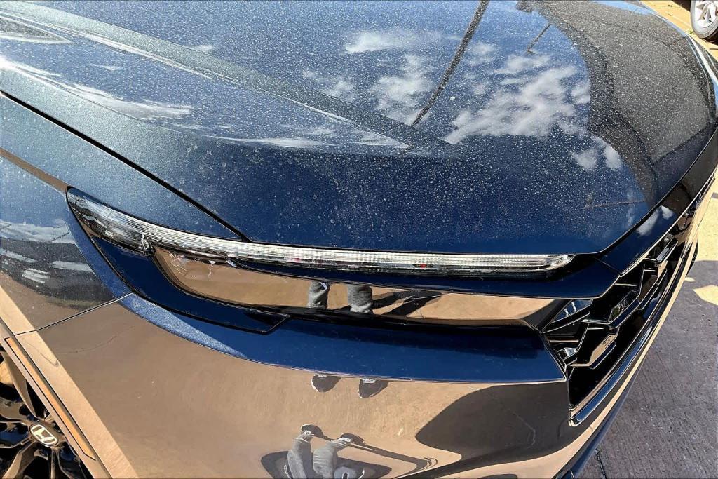 new 2026 Honda CR-V Hybrid car, priced at $39,550