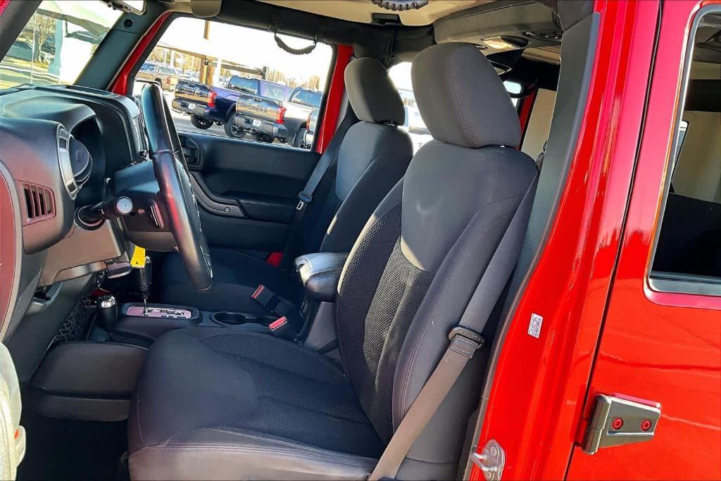 used 2017 Jeep Wrangler Unlimited car, priced at $20,044