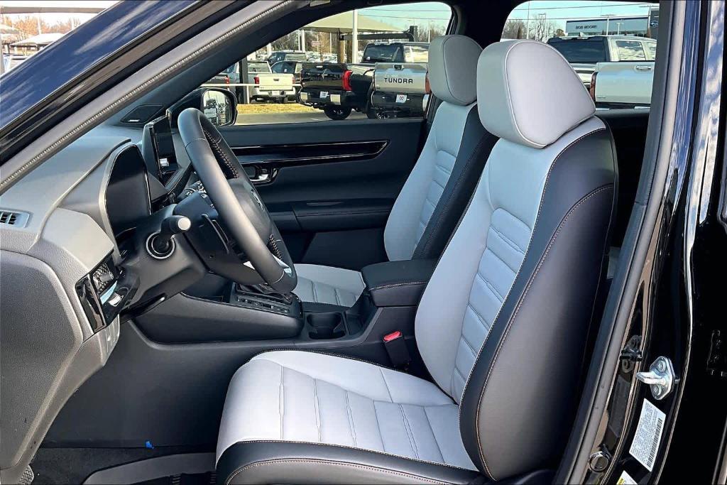 new 2026 Honda CR-V Hybrid car, priced at $42,125