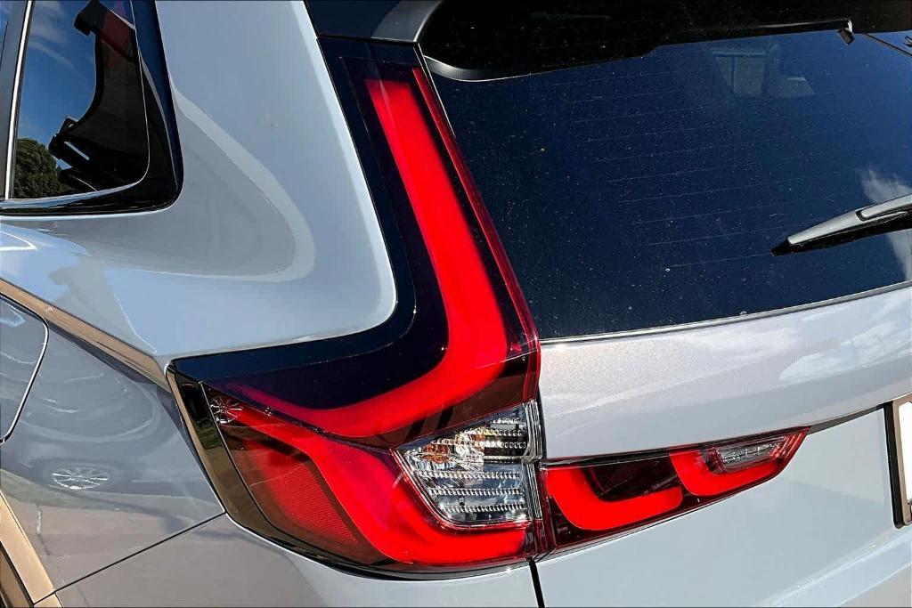new 2026 Honda CR-V Hybrid car, priced at $39,755