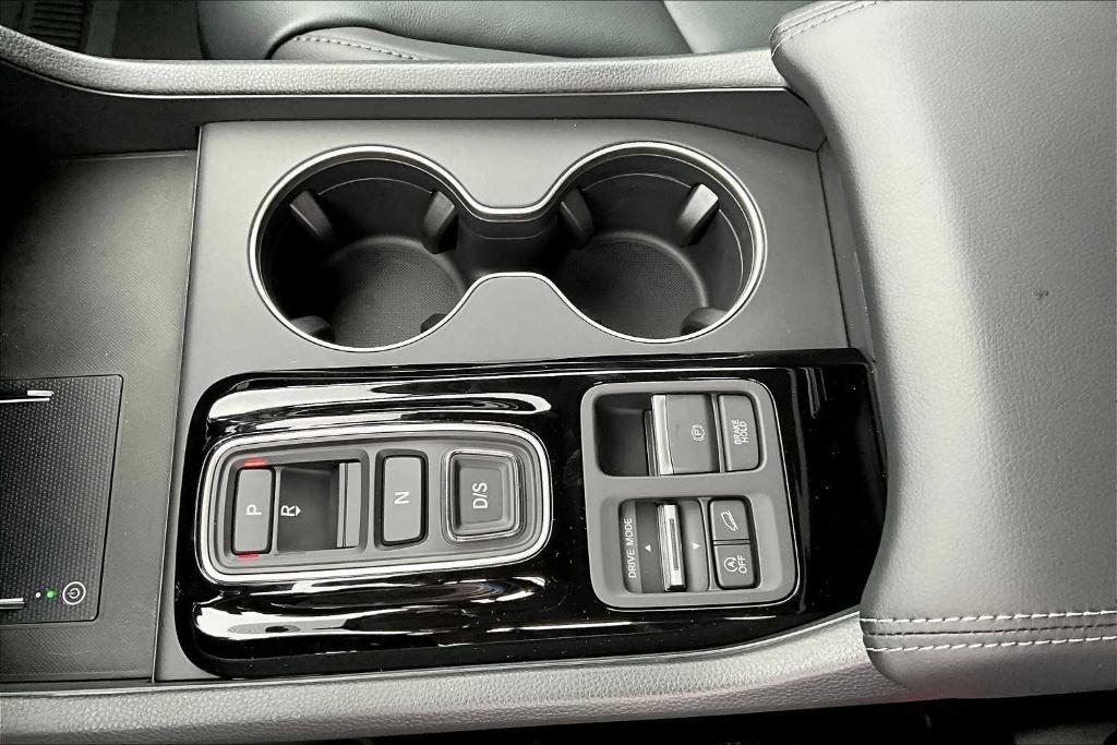 new 2025 Honda Pilot car, priced at $44,465