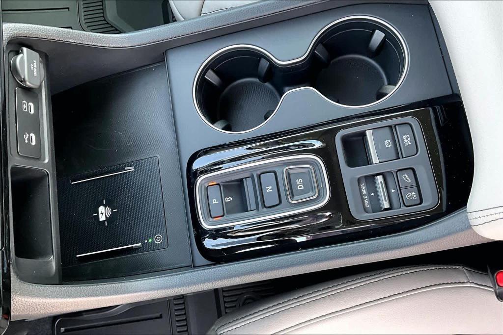 new 2026 Honda Pilot car, priced at $44,365