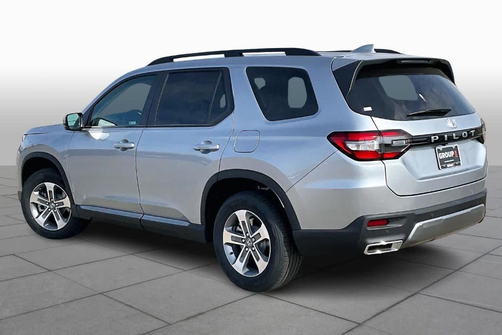 new 2026 Honda Pilot car, priced at $44,365
