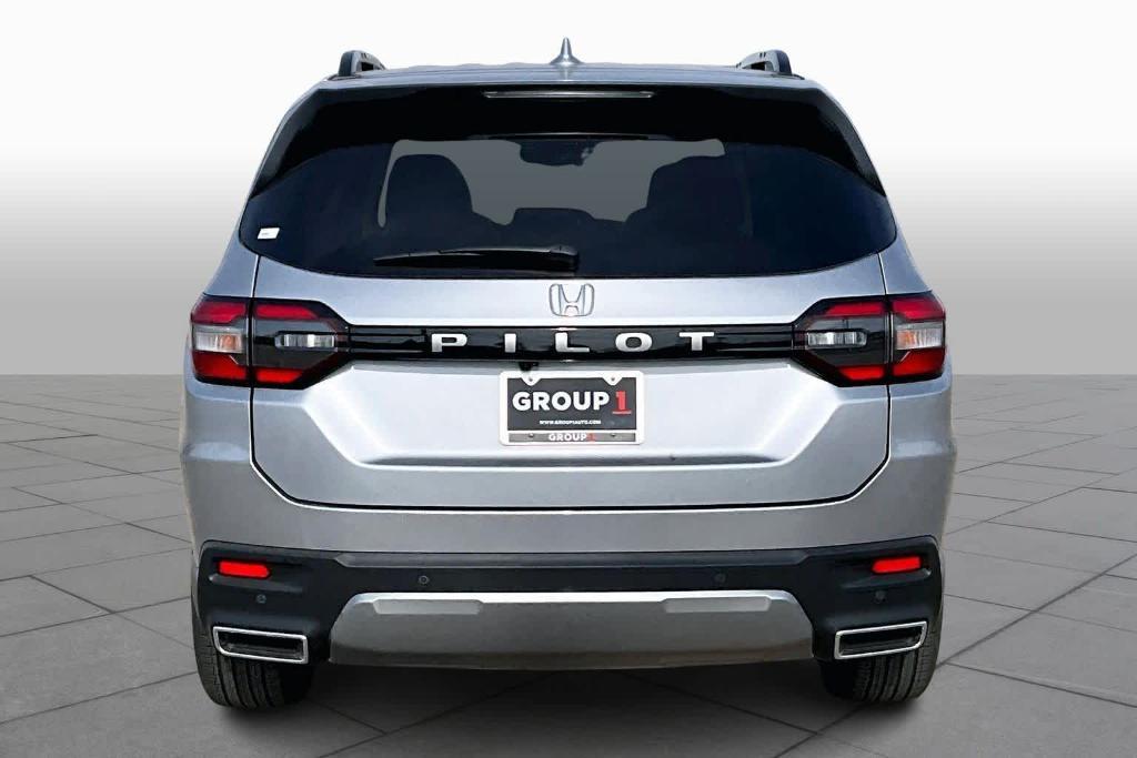 new 2026 Honda Pilot car, priced at $44,365