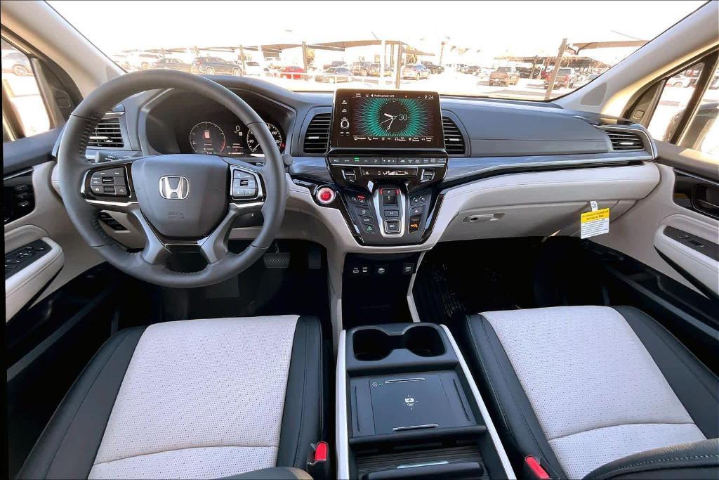 new 2026 Honda Odyssey car, priced at $51,065