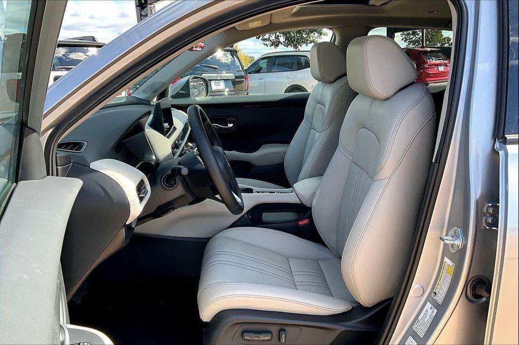 new 2026 Honda HR-V car, priced at $31,249