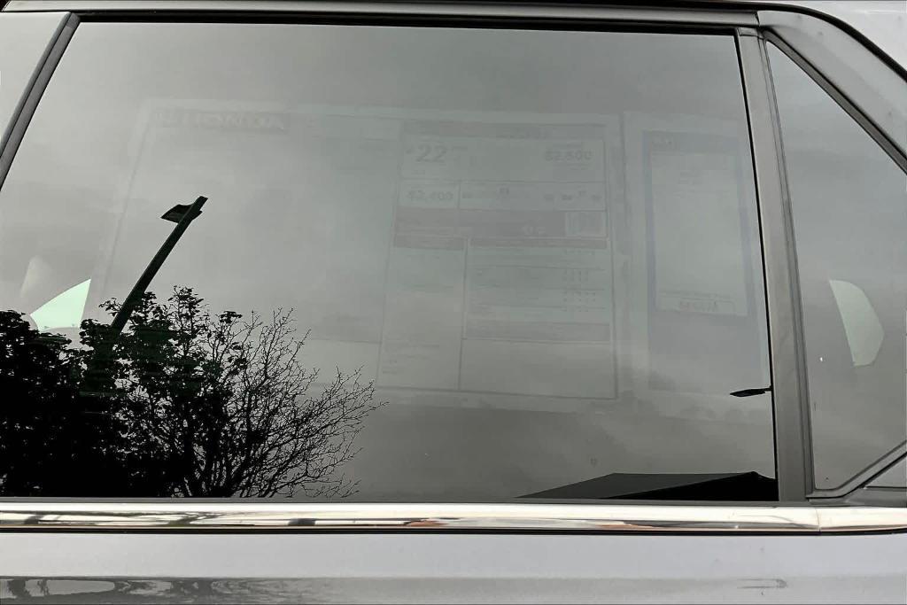 new 2025 Honda Pilot car, priced at $43,280