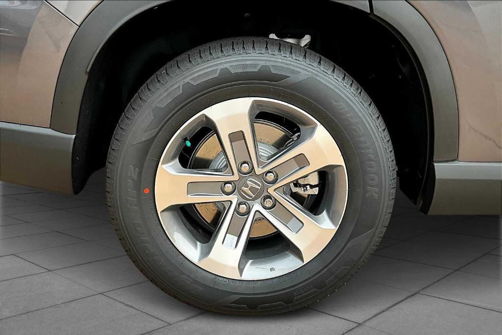 new 2025 Honda Pilot car, priced at $43,280