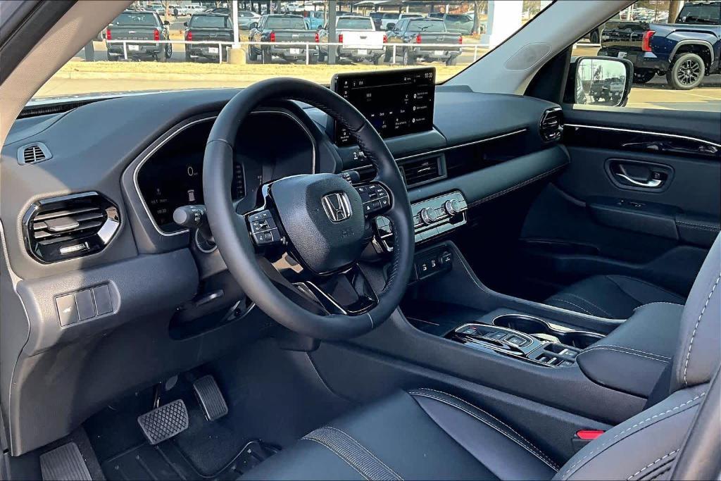 new 2026 Honda Pilot car, priced at $45,570