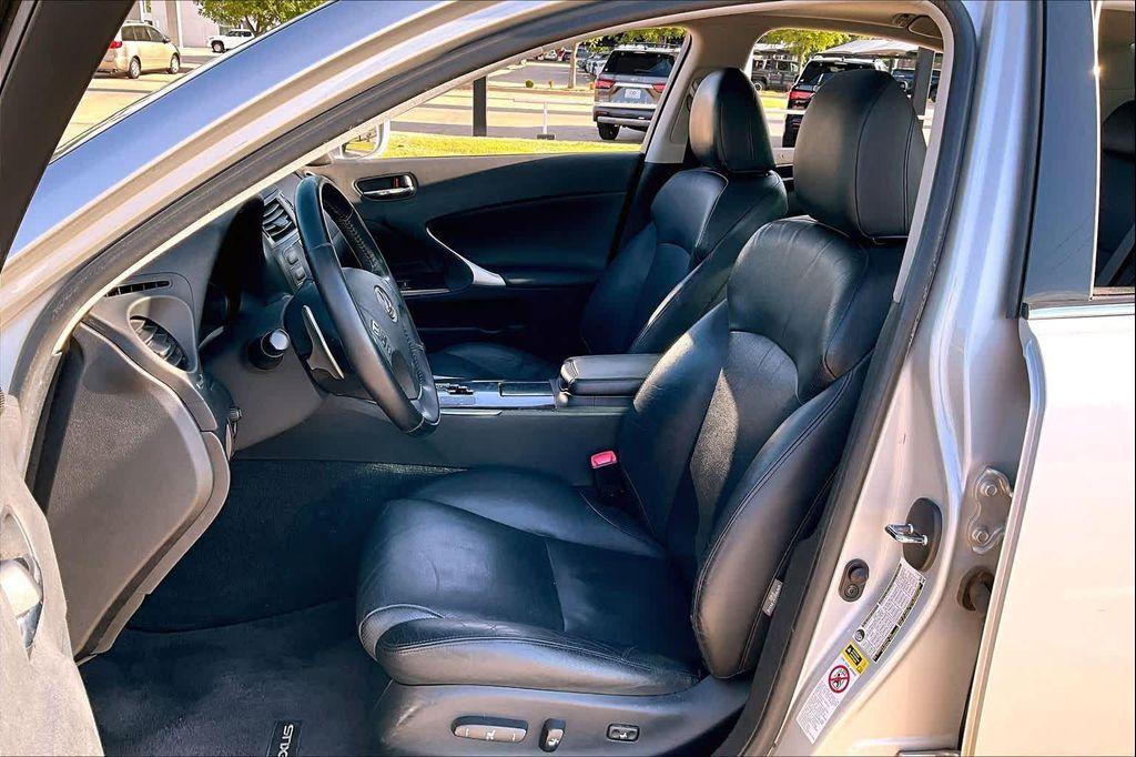 used 2007 Lexus IS 250 car, priced at $11,898