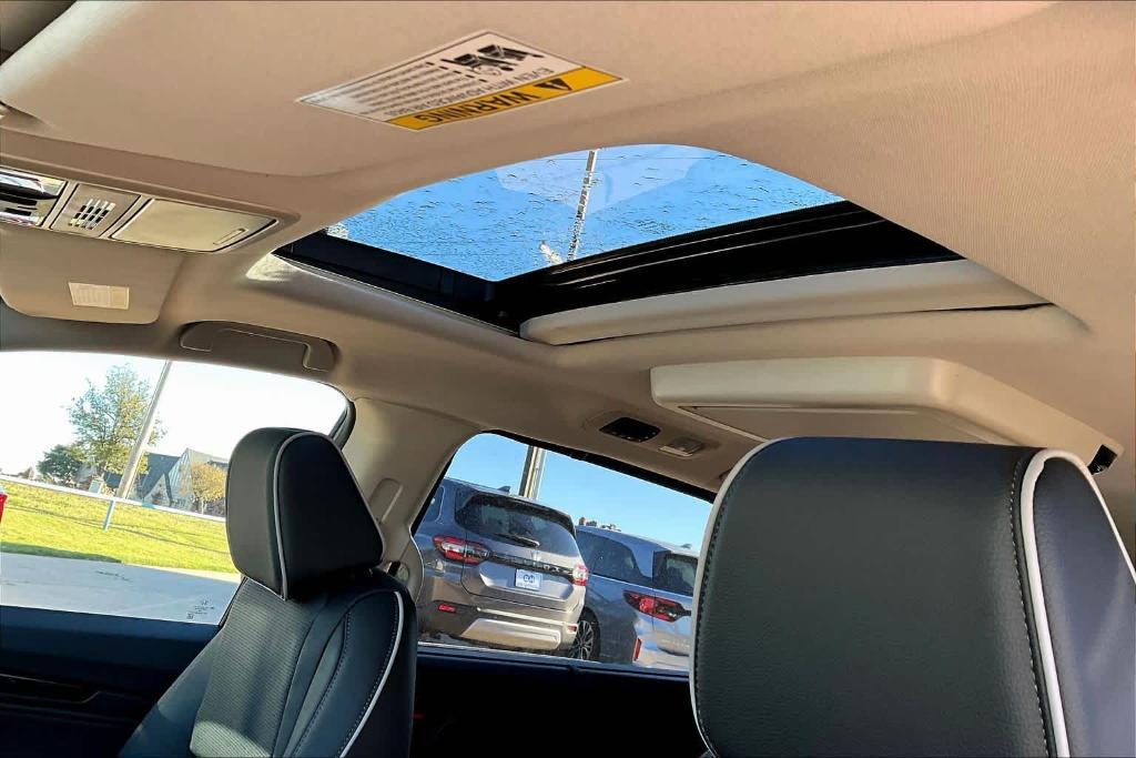 new 2026 Honda Odyssey car, priced at $51,065