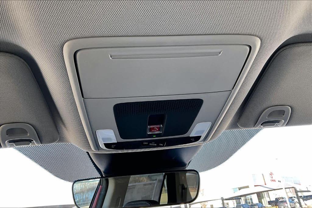 new 2026 Honda Pilot car, priced at $45,570