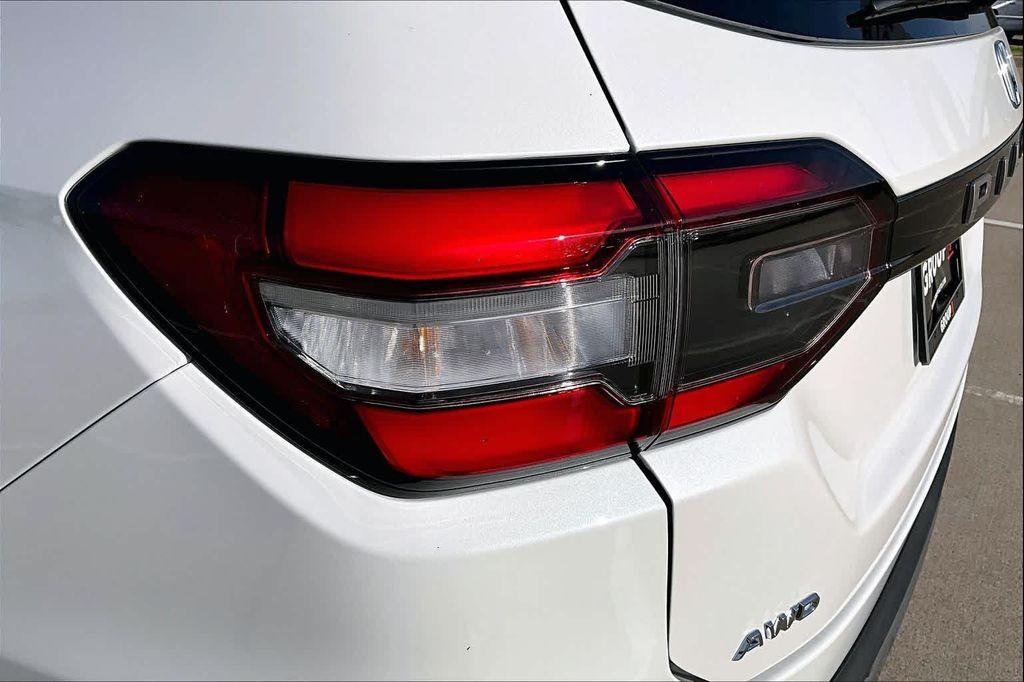 new 2026 Honda Pilot car, priced at $55,144