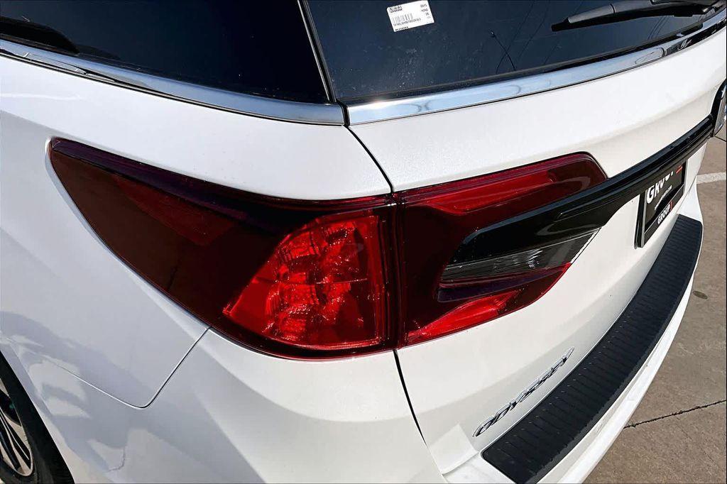 new 2026 Honda Odyssey car, priced at $52,344