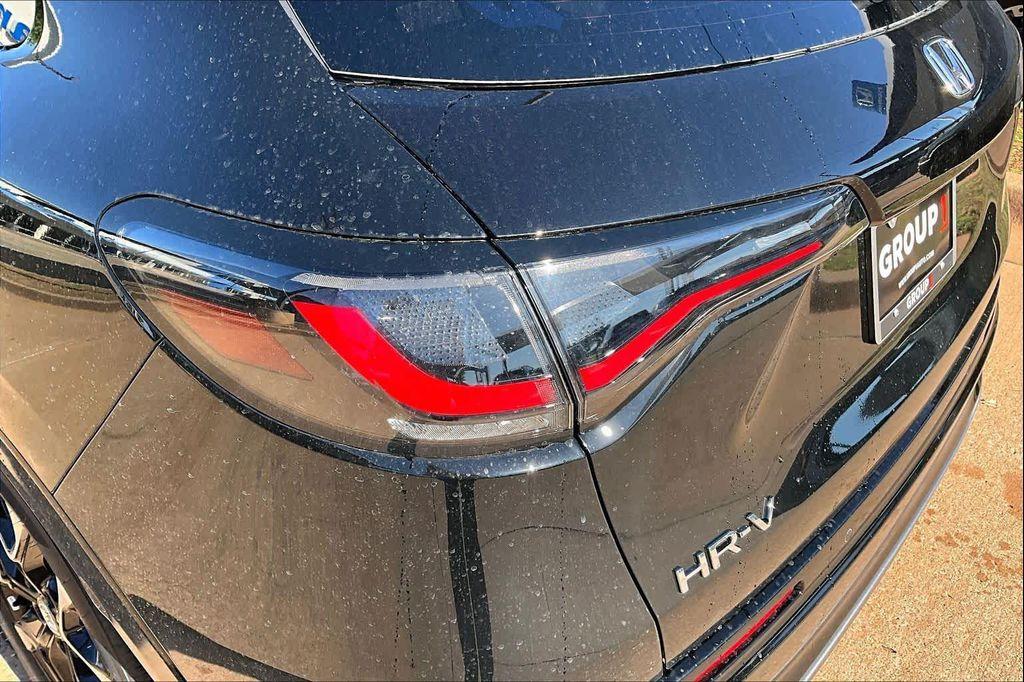 new 2027 Honda HR-V car, priced at $30,650