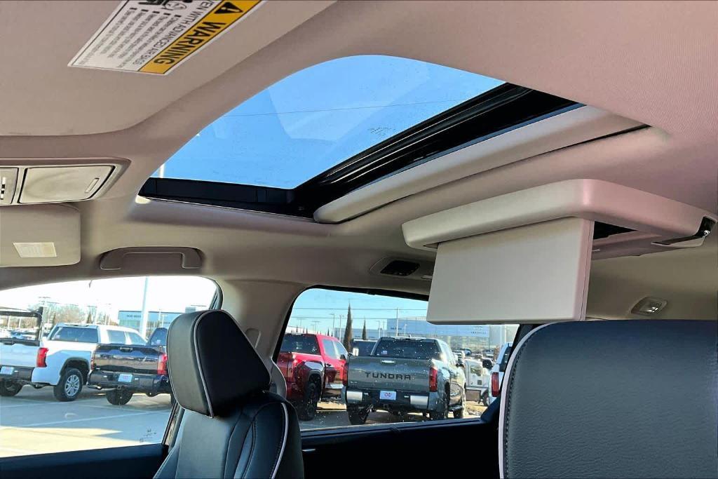 new 2026 Honda Odyssey car, priced at $48,760