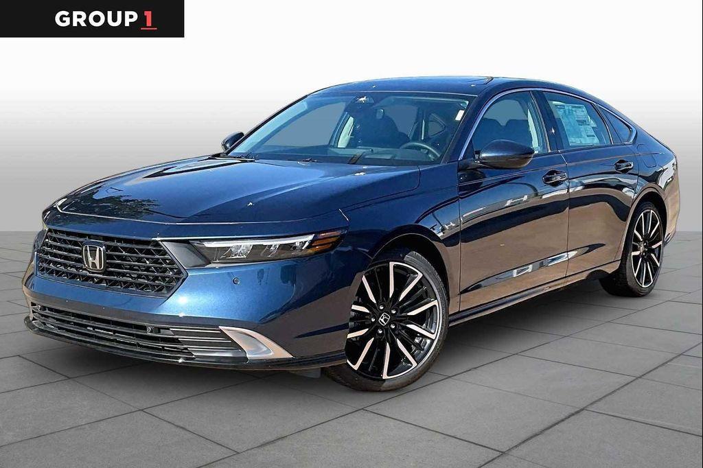 new 2026 Honda Accord Hybrid car, priced at $38,690