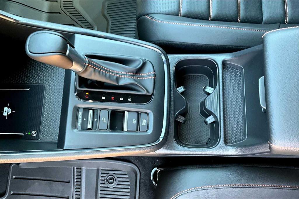 new 2026 Honda CR-V Hybrid car, priced at $42,125