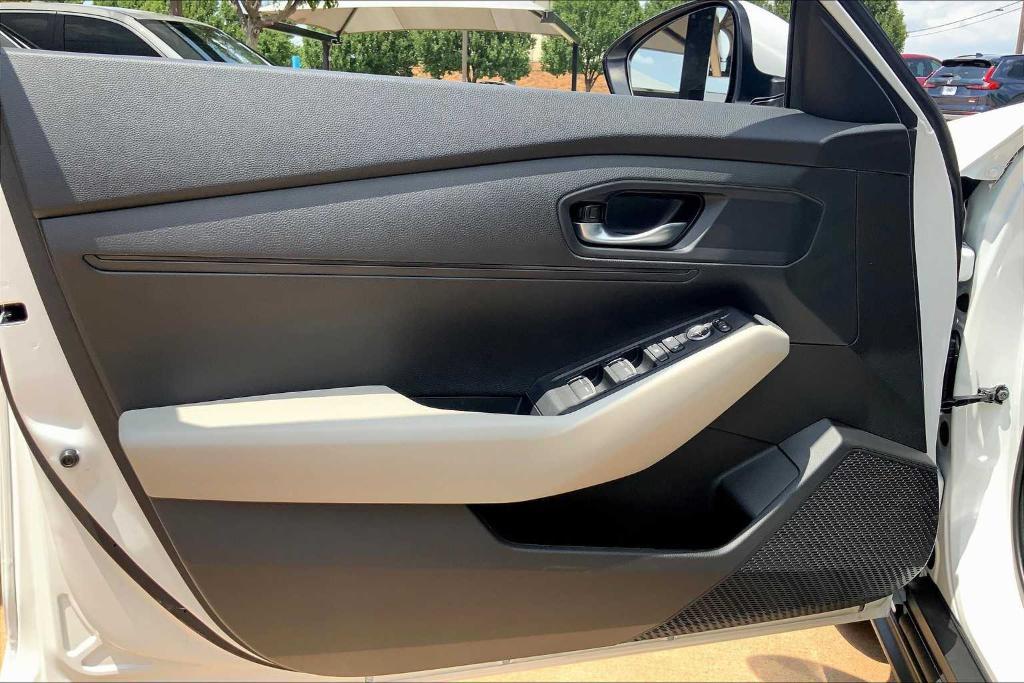 new 2025 Honda Accord car, priced at $30,820