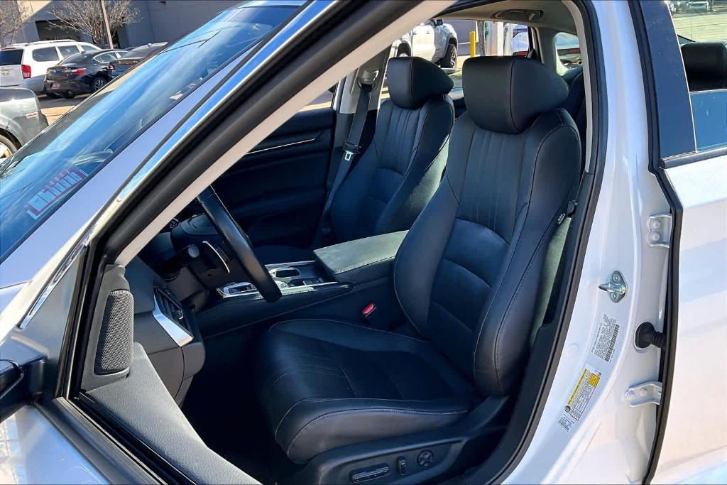 used 2020 Honda Accord Hybrid car, priced at $26,521