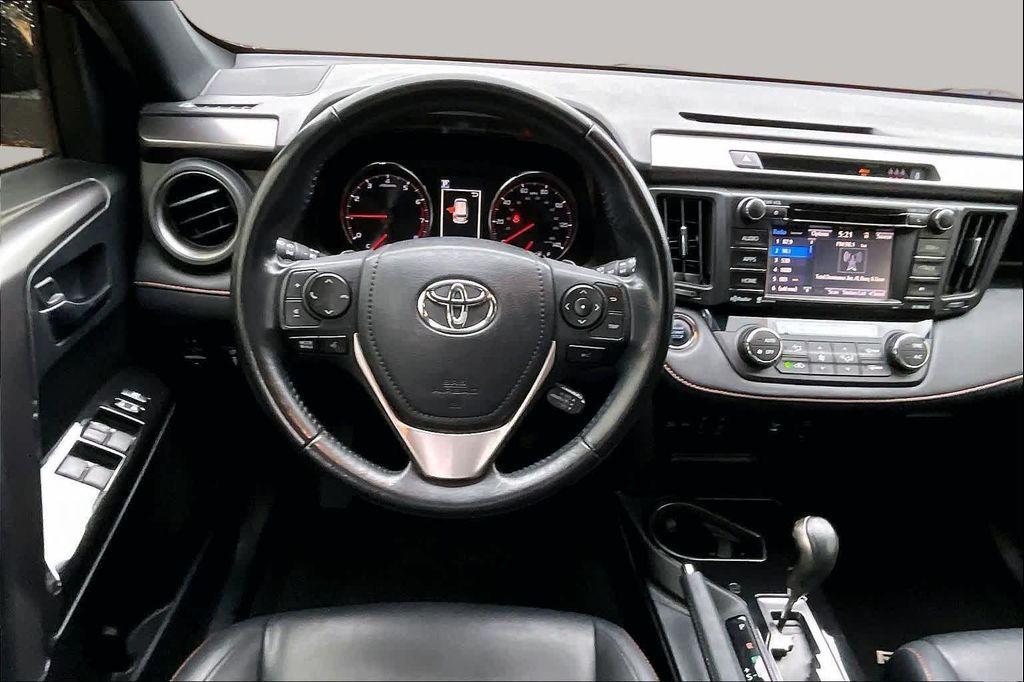 used 2018 Toyota RAV4 car, priced at $23,148