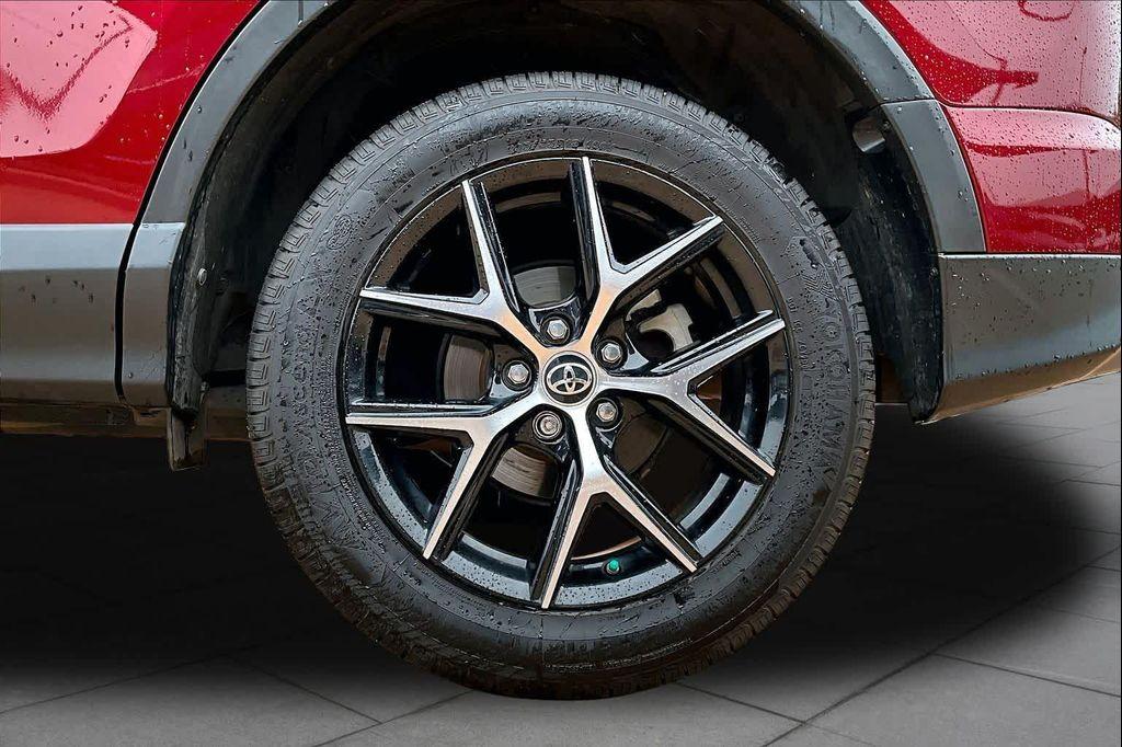 used 2018 Toyota RAV4 car, priced at $23,148