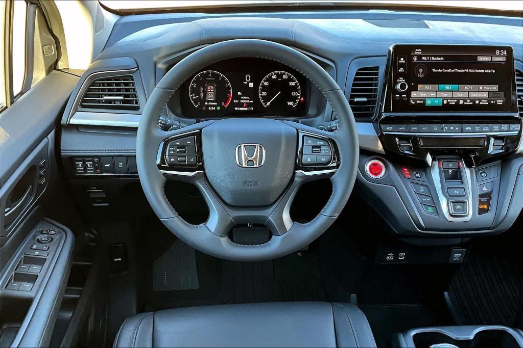 used 2026 Honda Odyssey car, priced at $44,322