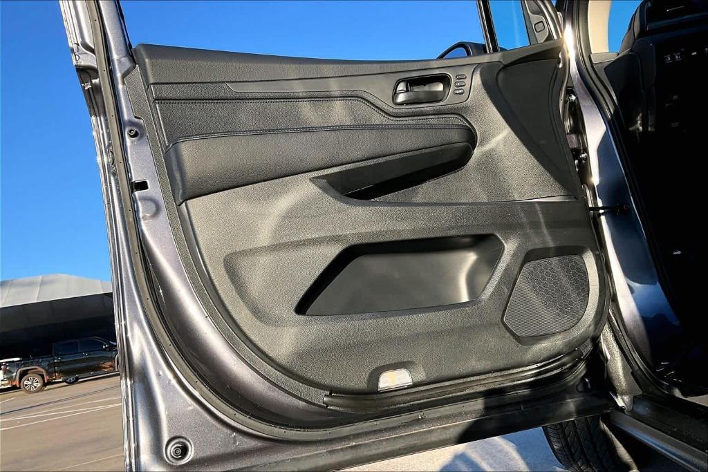 used 2026 Honda Odyssey car, priced at $44,322