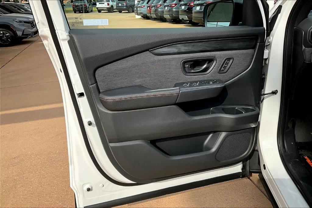 new 2026 Honda Passport car, priced at $53,075