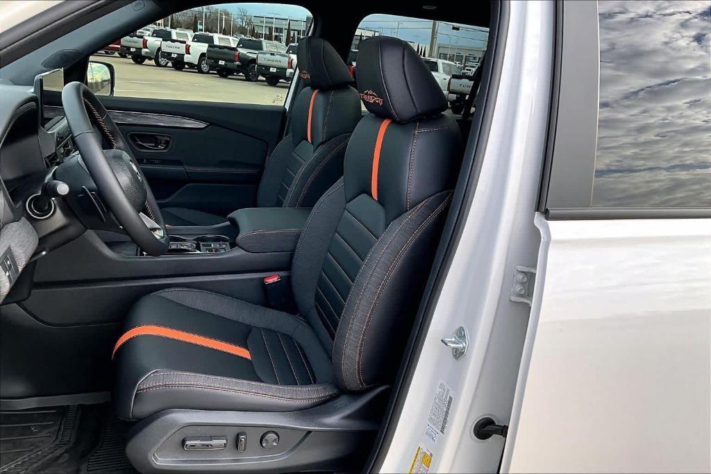 new 2026 Honda Passport car, priced at $50,575