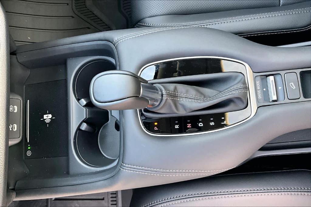 new 2026 Honda HR-V car, priced at $33,430