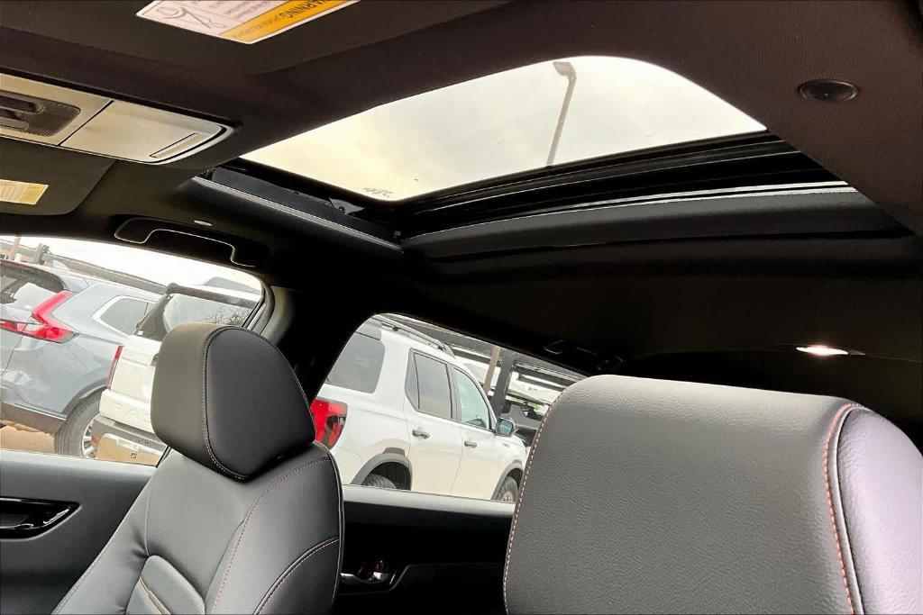 new 2026 Honda CR-V Hybrid car, priced at $42,580