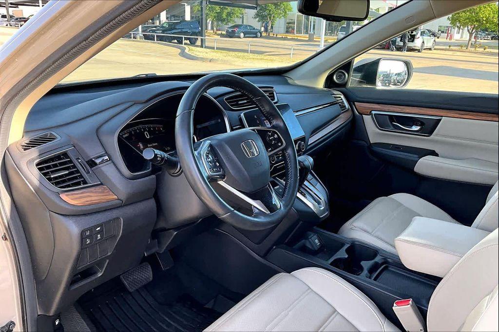 used 2019 Honda CR-V car, priced at $28,554
