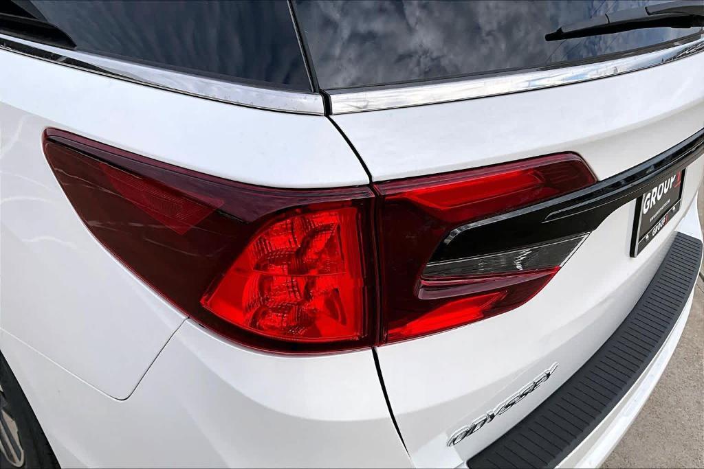 new 2026 Honda Odyssey car, priced at $43,120