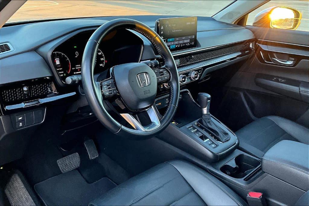 used 2025 Honda CR-V car, priced at $34,455