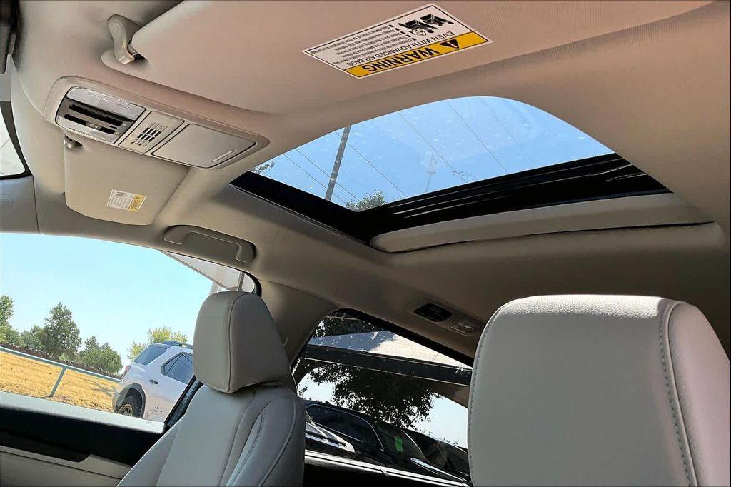 new 2027 Honda Odyssey car, priced at $45,389