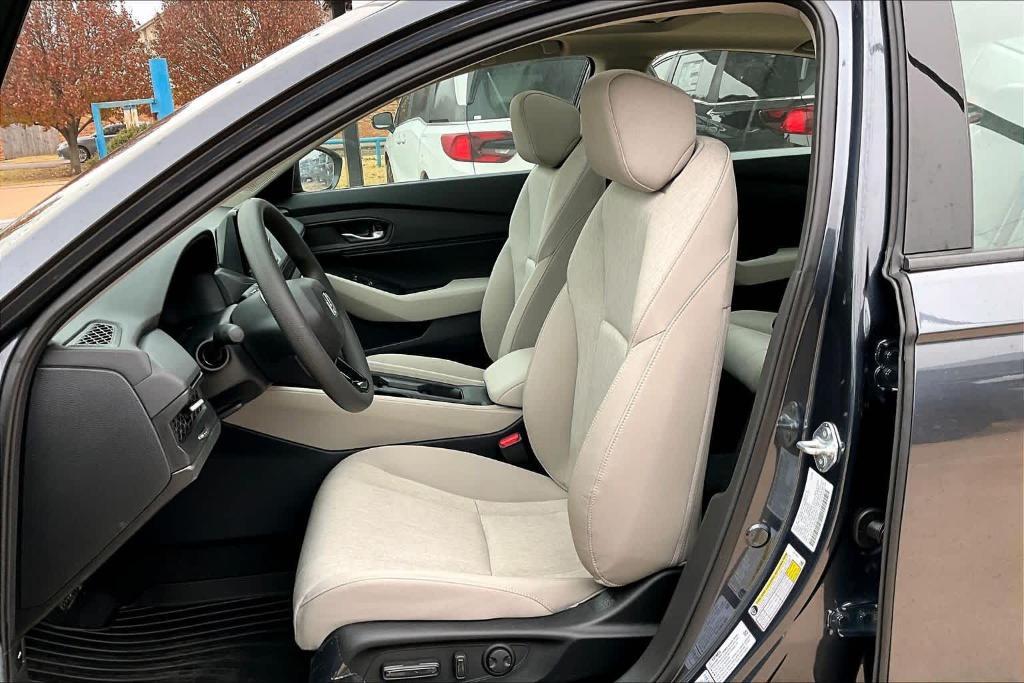 new 2025 Honda Accord car, priced at $31,430