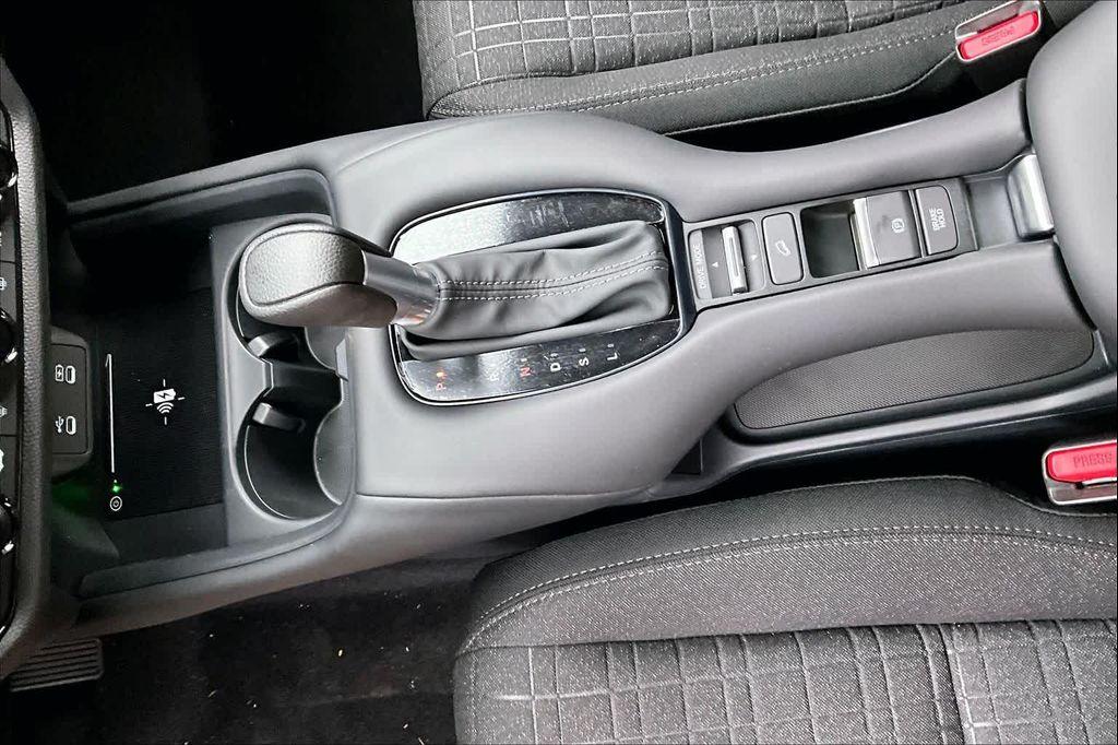 new 2027 Honda HR-V car, priced at $27,050