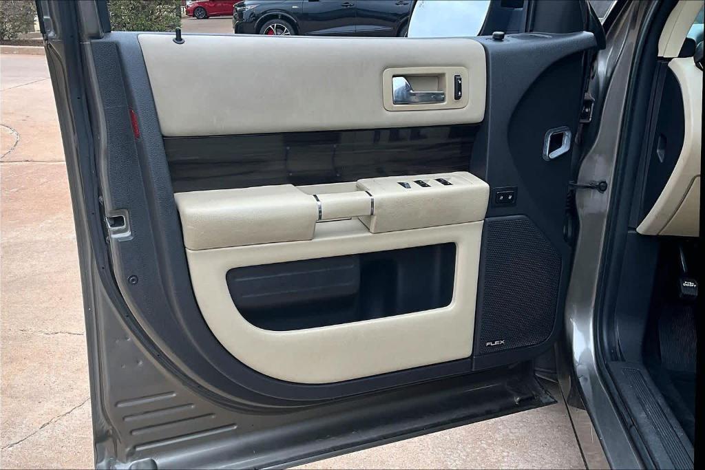 used 2014 Ford Flex car, priced at $10,713