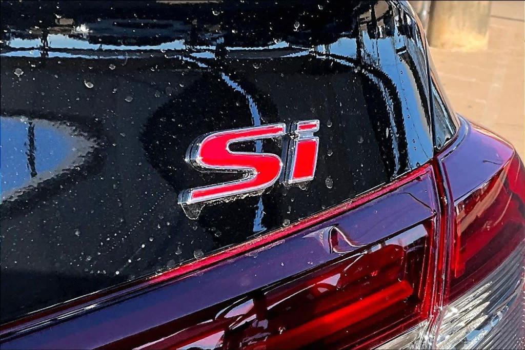 new 2026 Honda Civic Si car, priced at $33,065
